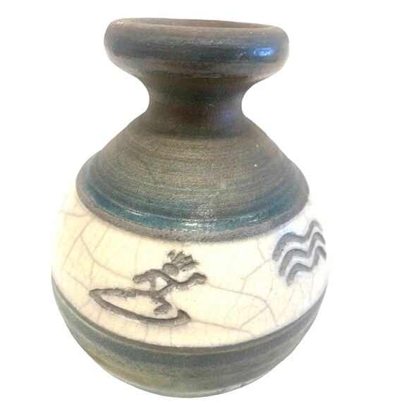 Matti Maui Vintage Vase Hawaiian Raku Fired Pottery Signed 2003 Sea Turtle Waves - Picture 2 of 5